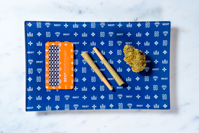 Photograph of product: GLASS TRAY LARGE