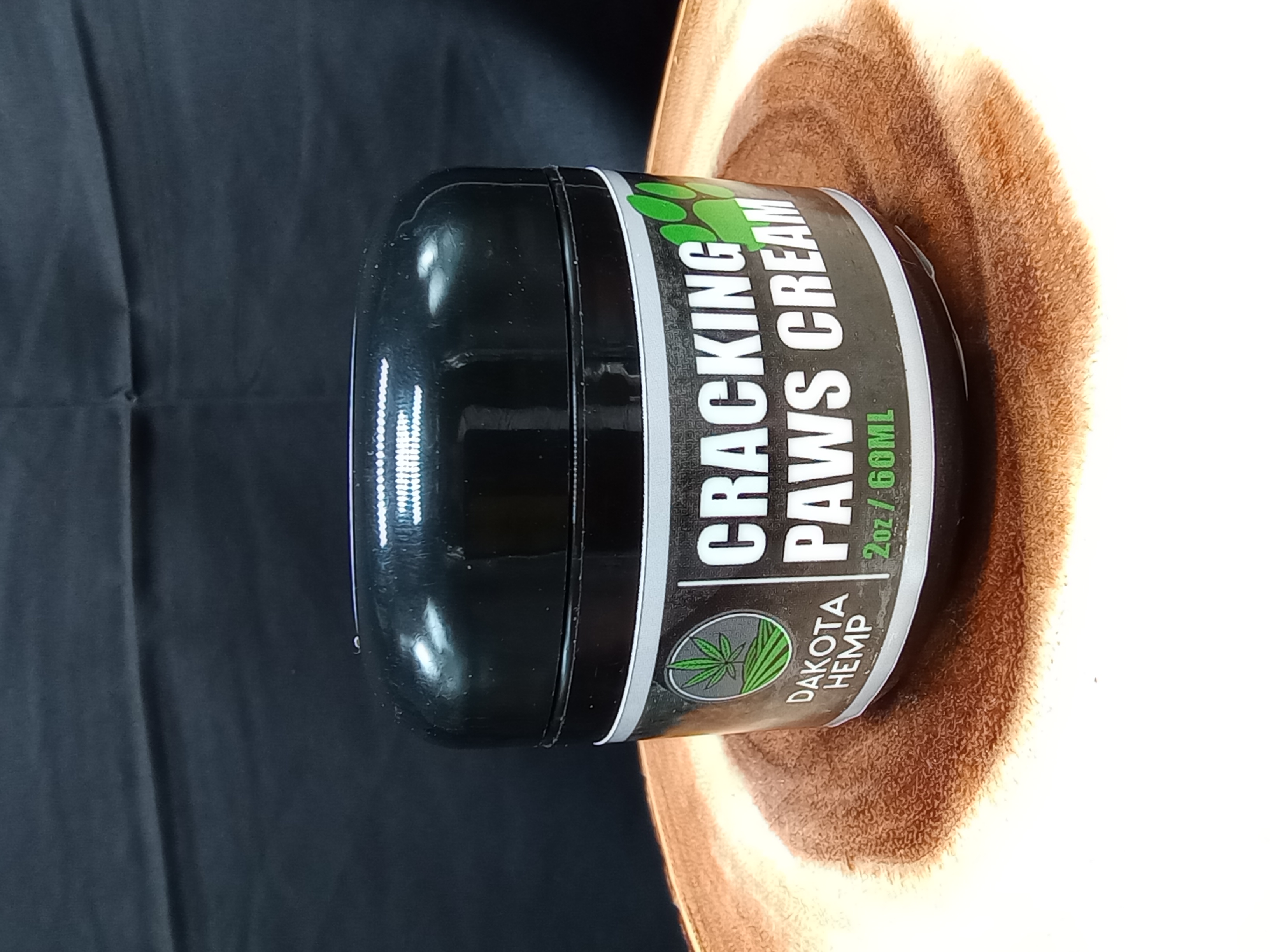 Photograph of product: Cracking Paws Cream