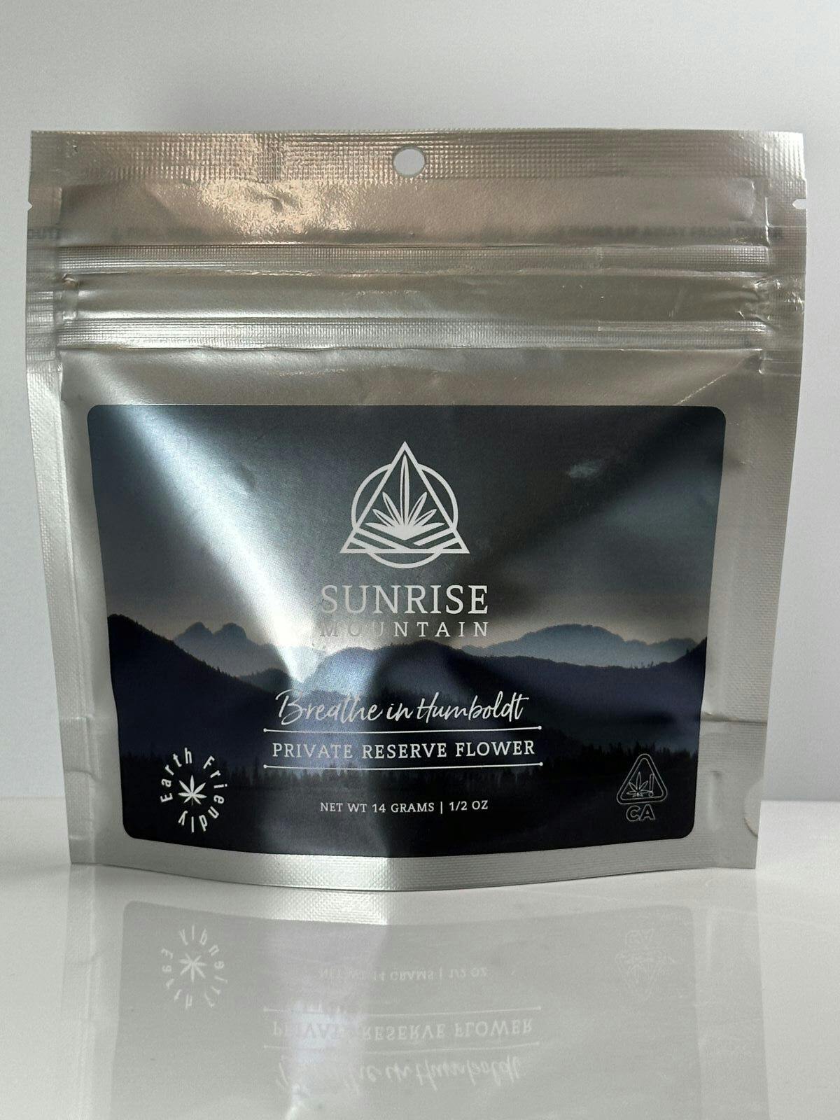 Photograph of product: Sunrise Mountain Blueberry Muffin 1/2 25%