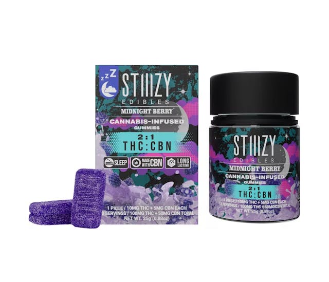 Photograph of product: Midnight Berry CBN 2:1 100mg Gummies - 