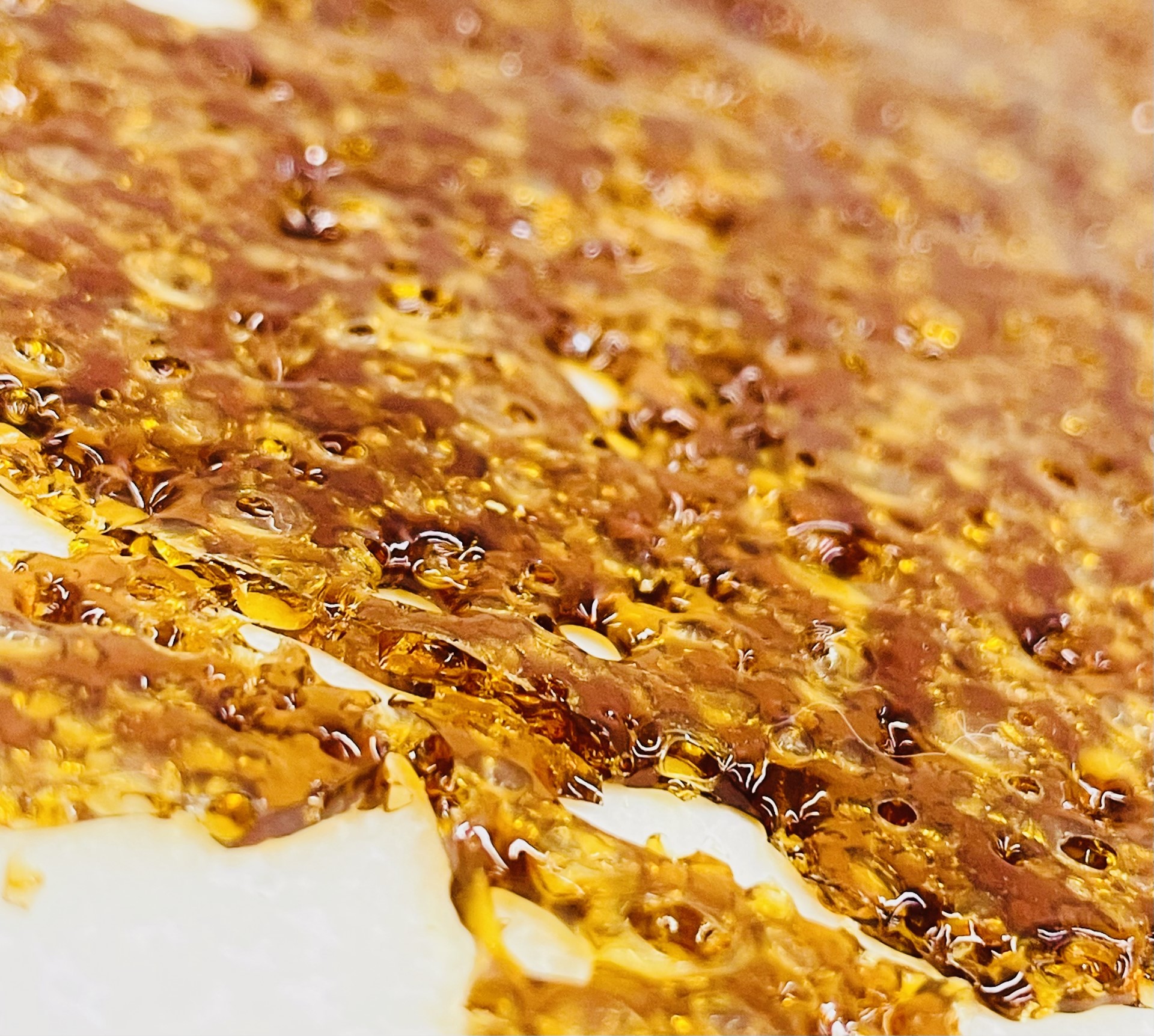 Photograph of product: Shatter | Oui'd | 0.5g