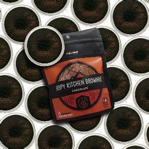 Photograph of product: Hapy Kitchen Blondie Toffee Crunch Brownie - 100mg