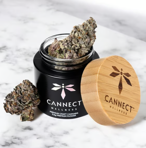 Photograph of product: Cannect - Premium Whole Flower - Guillotine (3.5g)
