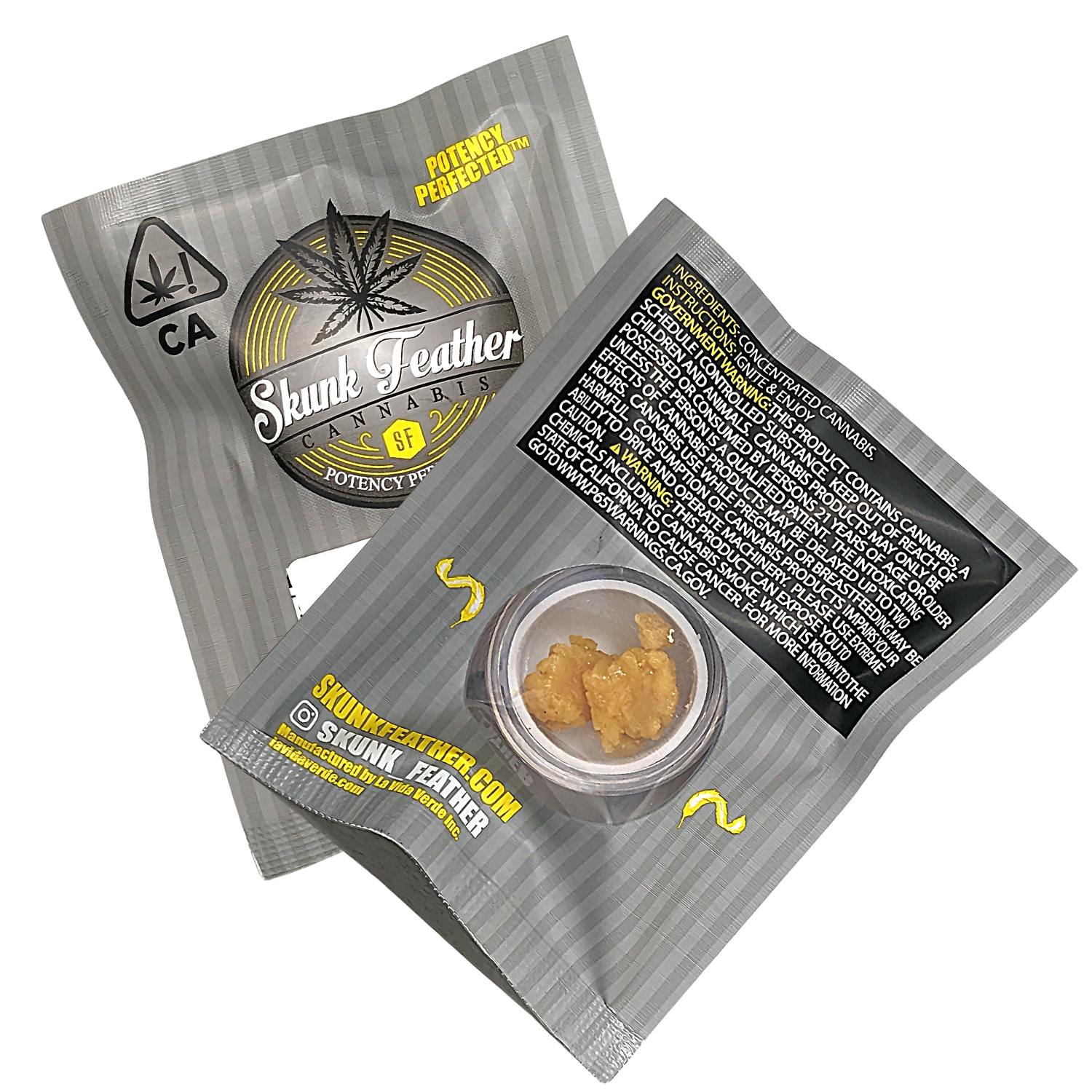 Photograph of product: Skunk Feather Crumble 1g - London Mintz (I/H)