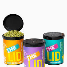 Photograph of product: The Lid Pop Top Shake | Blackwood Butter Breath | 1/2oz (Hybrid) - 14g