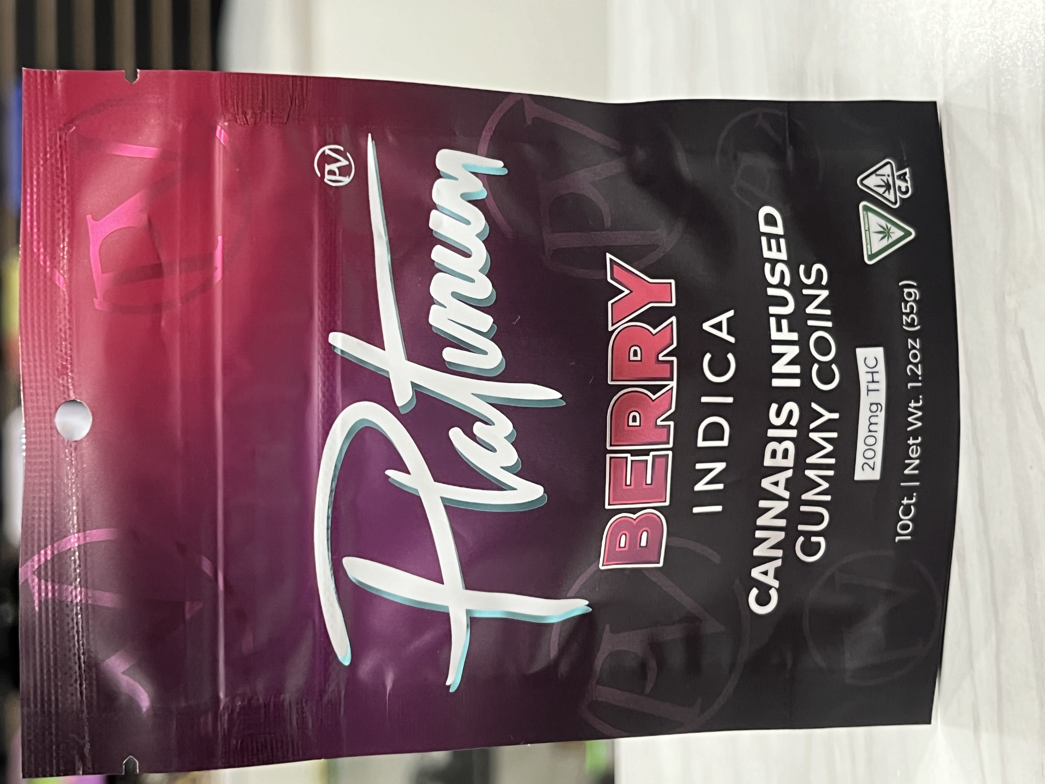 Photograph of product: Platinum Gummies - Berry - 200MG