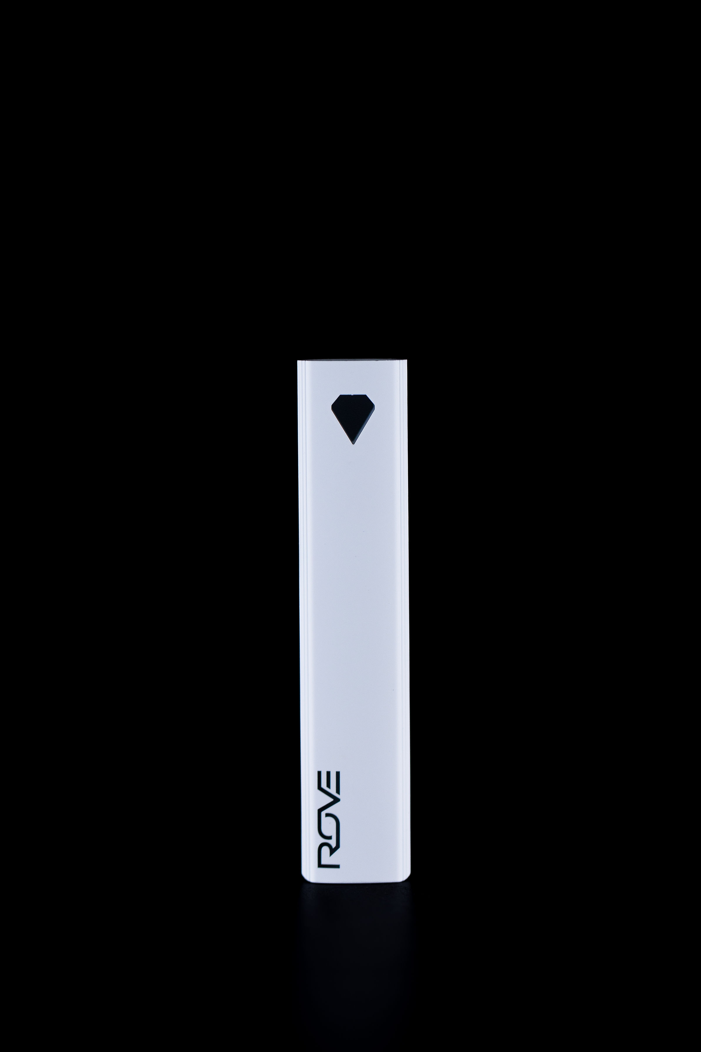 Photograph of product: ROVE Diamond Series Vape Pod Device White