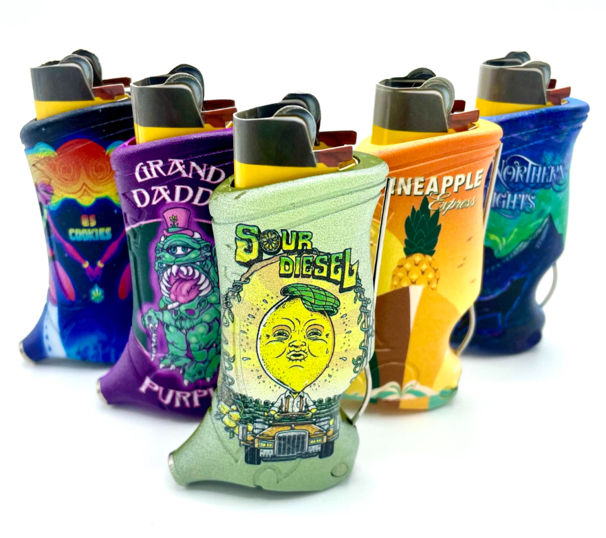 Photograph of product: TOKER POKER ASSORTED DESIGN - BIC
