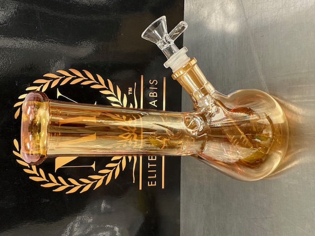 Photograph of product: 8inch Waterpipe | Rose Gold