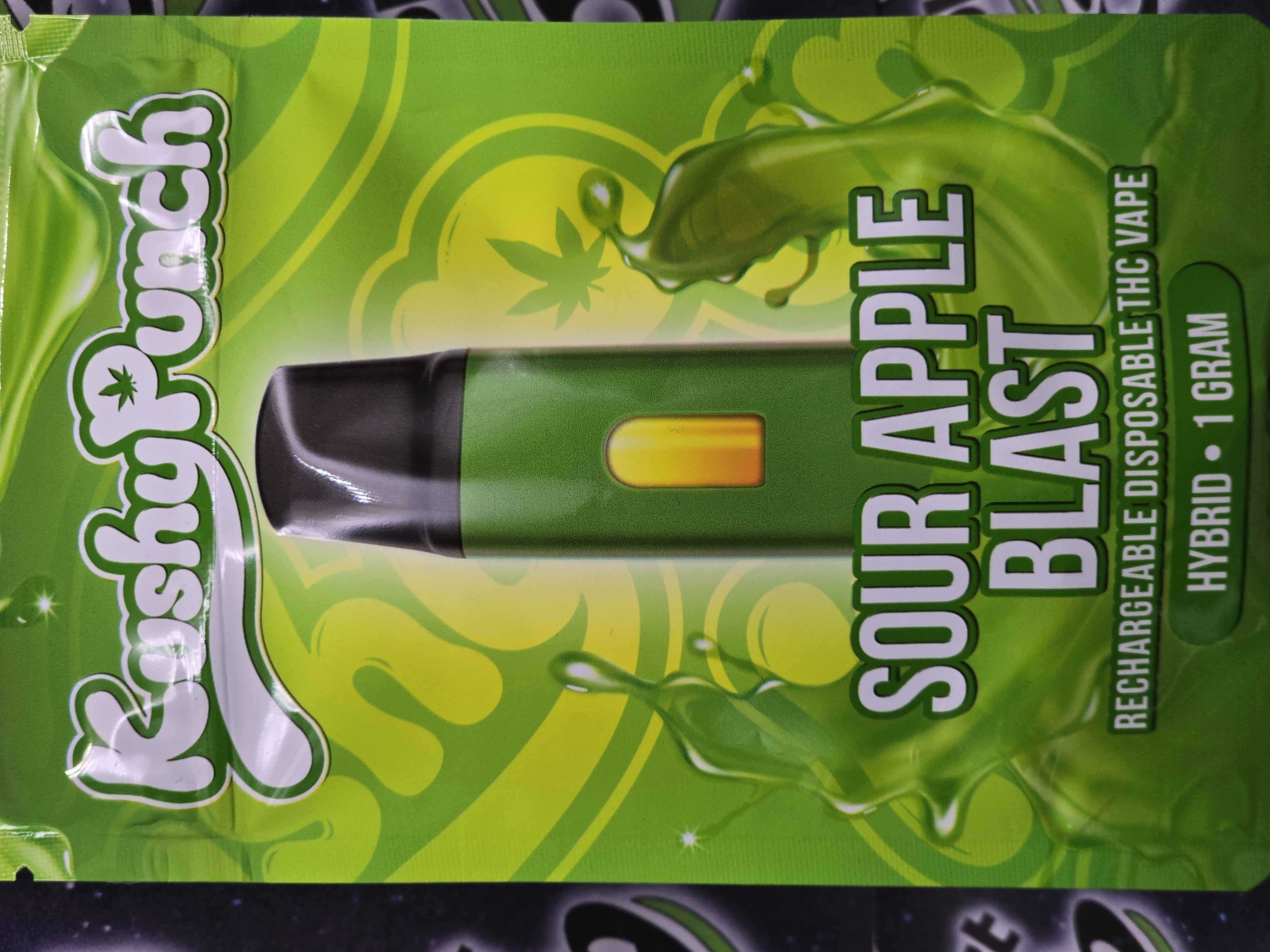 Photograph of product: Kushy Punch | Sour Apple Blast Disposable