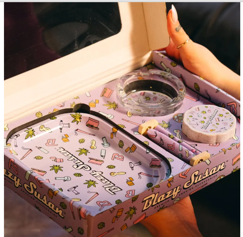 Photograph of product: Blazy Susan-Smokers Kit- Purple Icon