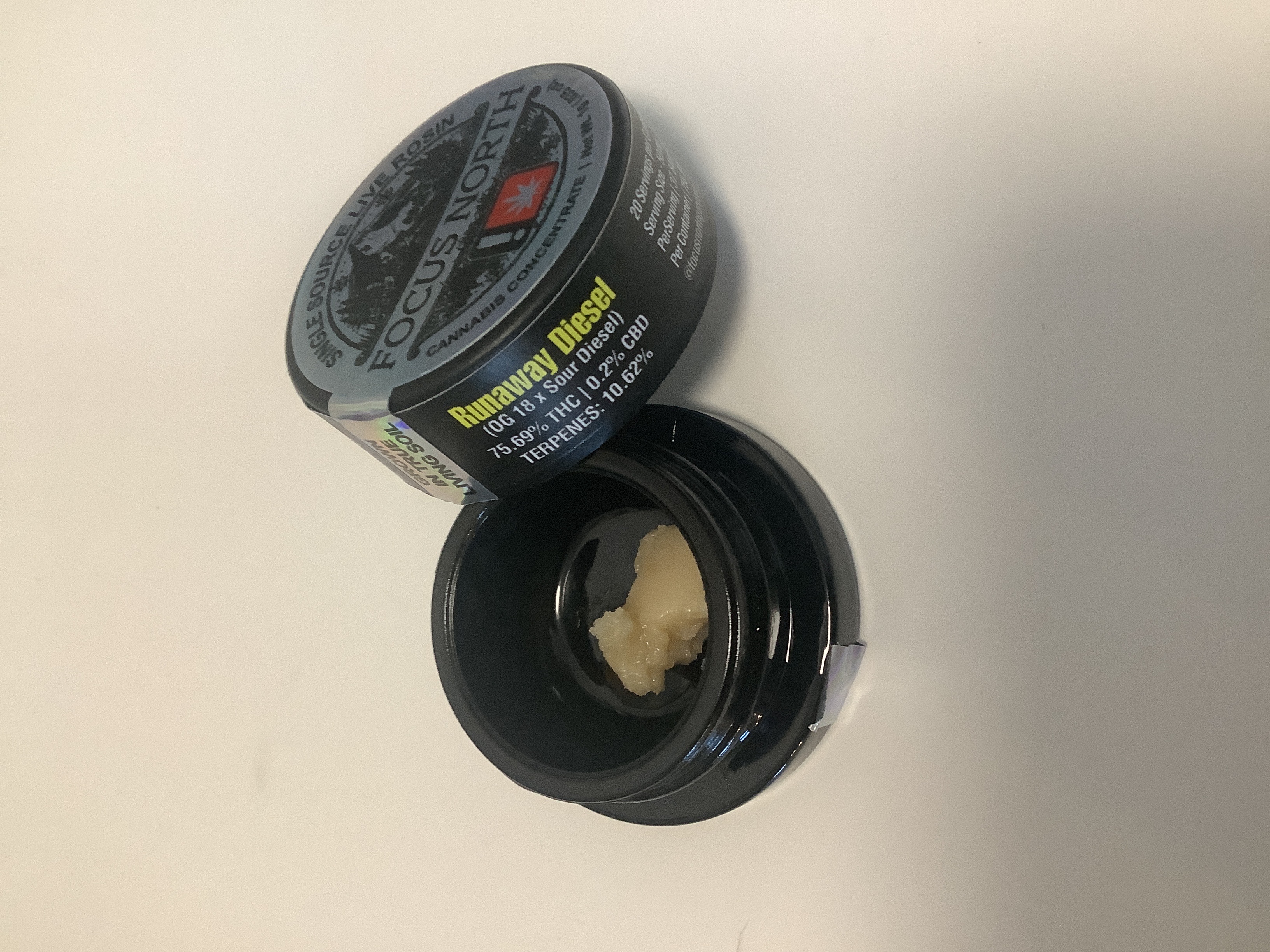Photograph of product: Focus North | RUNAWAY DIESEL Live au chocolat Rosin | 1g
