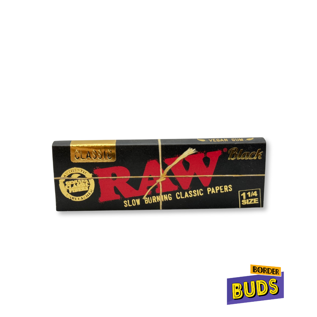 Photograph of product: 1 1/4" | RAW | Black Natural | Rolling Papers