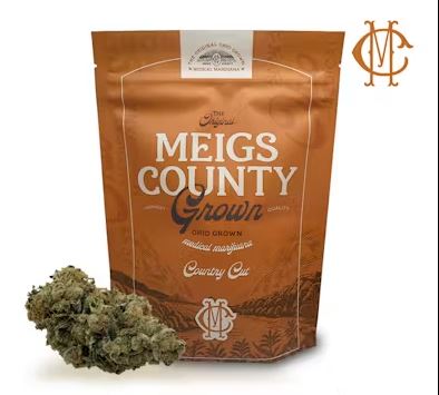Photograph of product: Meigs County flower Strawberry Cotton Candy 14.15g