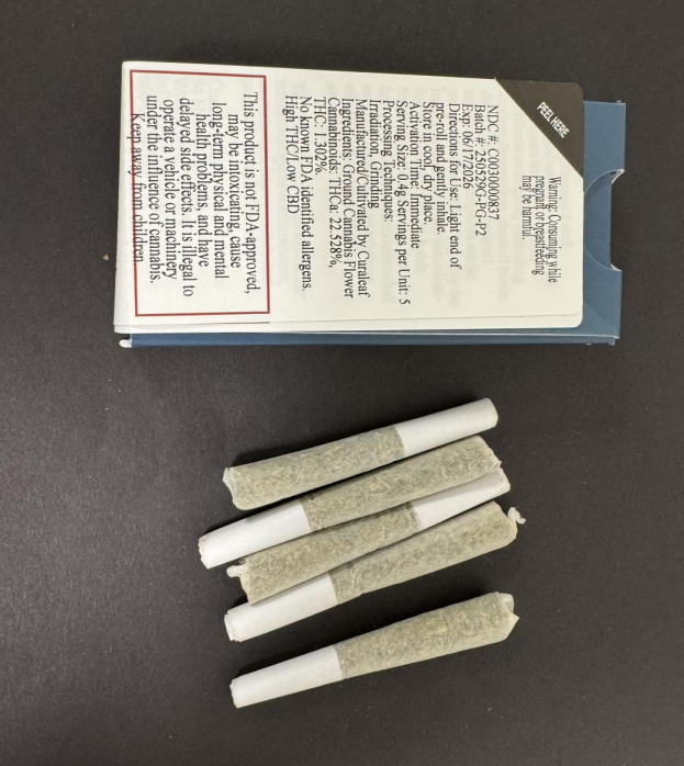 Photograph of product: Pina Grande | 5 pack 2g Pre-Roll (S) | Curaleaf 00837