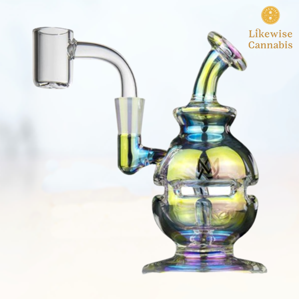 Photograph of product: IRIDESCENT ROYALE MINI DAB RIG