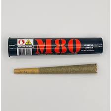 Photograph of product: M80 | Raspberry Passion | Pre-Roll
