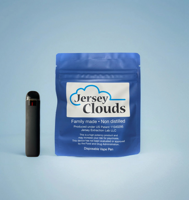 Photograph of product: Jersey Clouds - Triple OG .3g Full Spectrum Disposable
