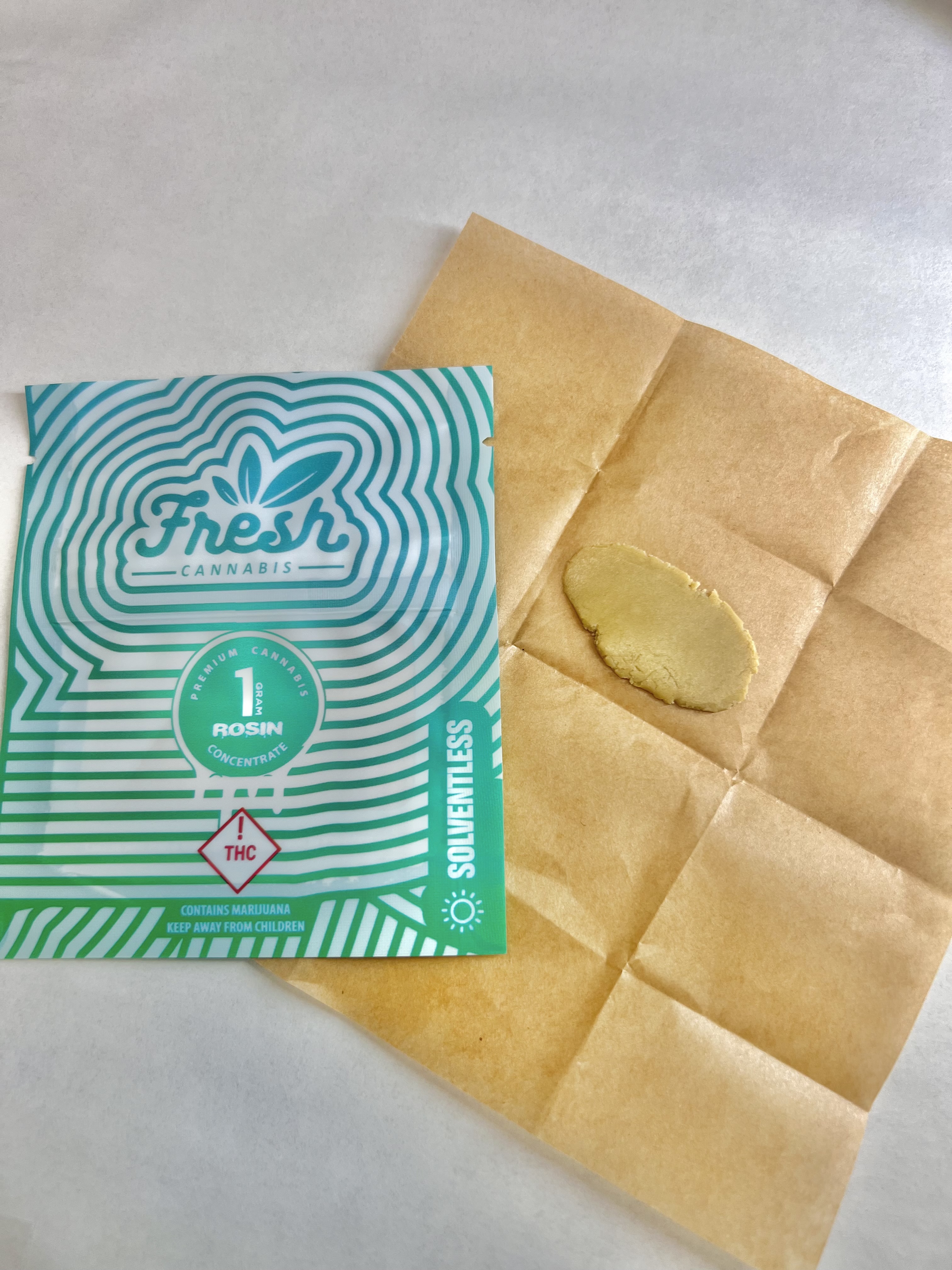 Photograph of product: Dry Sift Rosin - - Strawberry OG Cookies R1