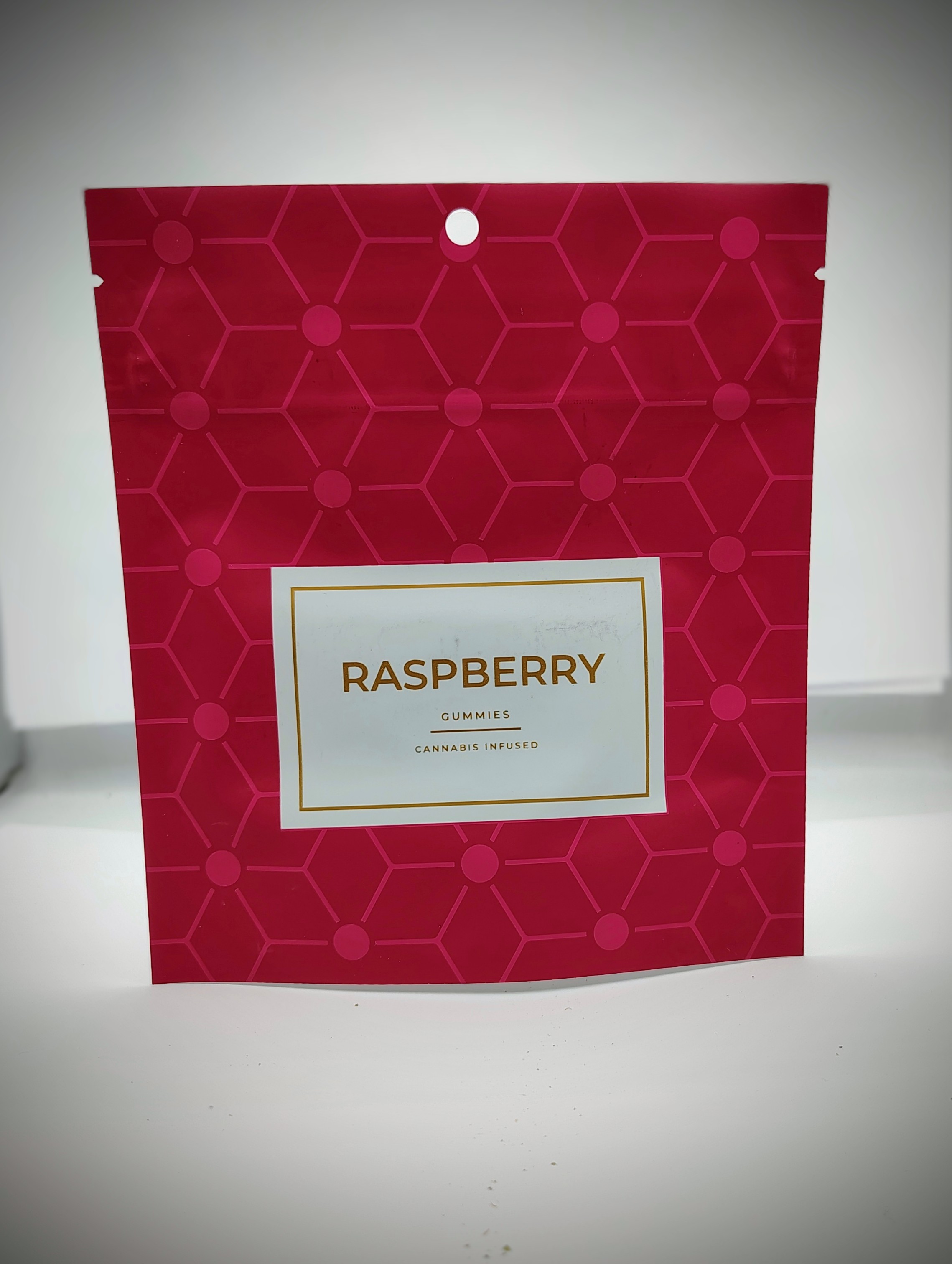 Photograph of product: Raspberry | Gummies | Oui'd