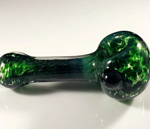 Photograph of product: Hand Pipe | 3" Green Frit
