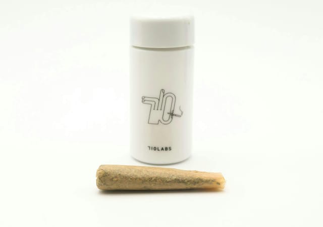 Photograph of product: The Sweeties #7 x Ghost Hulk #25 Persy Doink - 