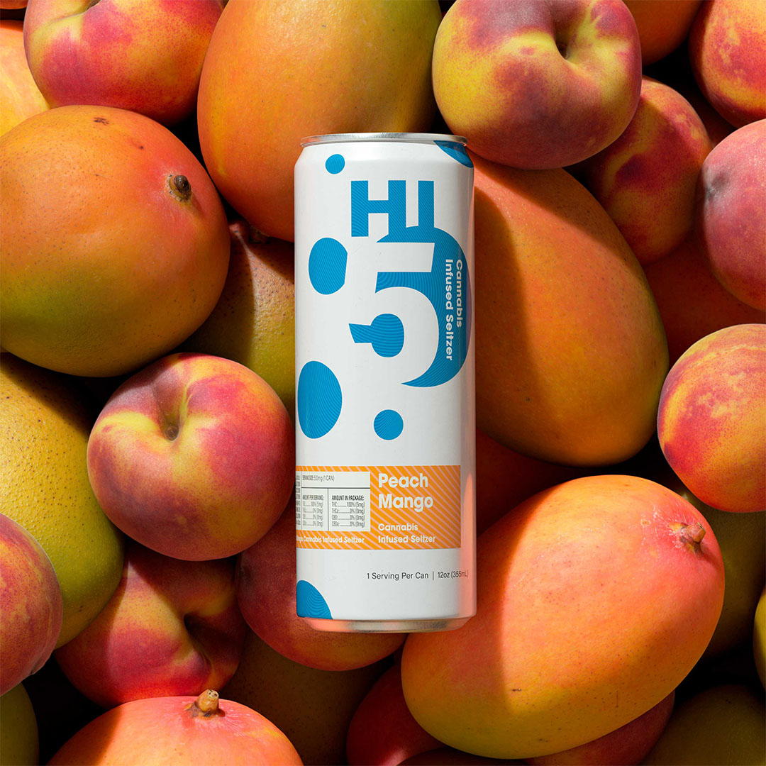 Photograph of product: Hi5 Peach Mango Seltzer 25mg 4pk