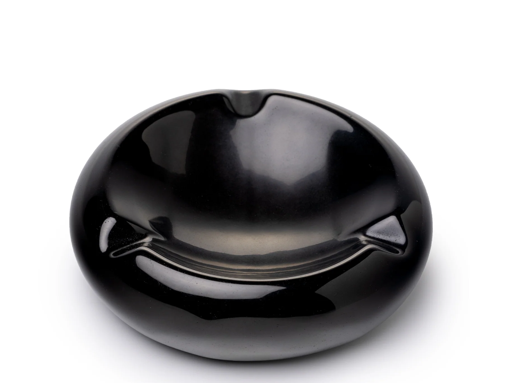 Photograph of product: ASTRAL PROJECT - HALO ASHTRAY - OBSIDIAN
