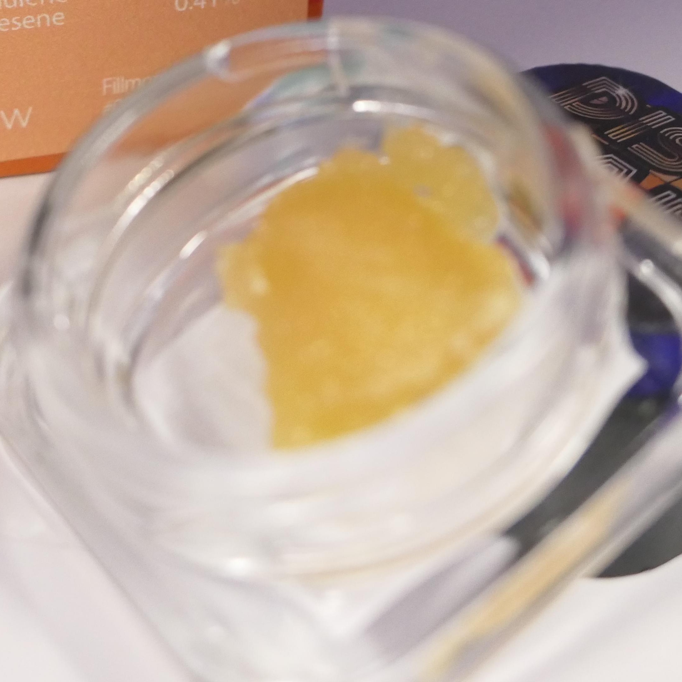 Photograph of product: Disco Dabs > Badder 2g > Hybrid > Rainmaker