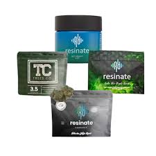 Photograph of product: Mountain Top Mint Hybrid Flower | 7G | Resinate