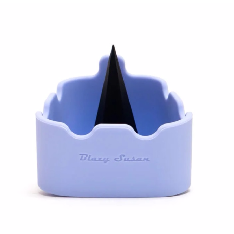 Photograph of product: Blazy Susan Silicone Ashtray and Bowl Cleaner