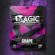 Photograph of product: Magic | Grape | 200mg Gummies