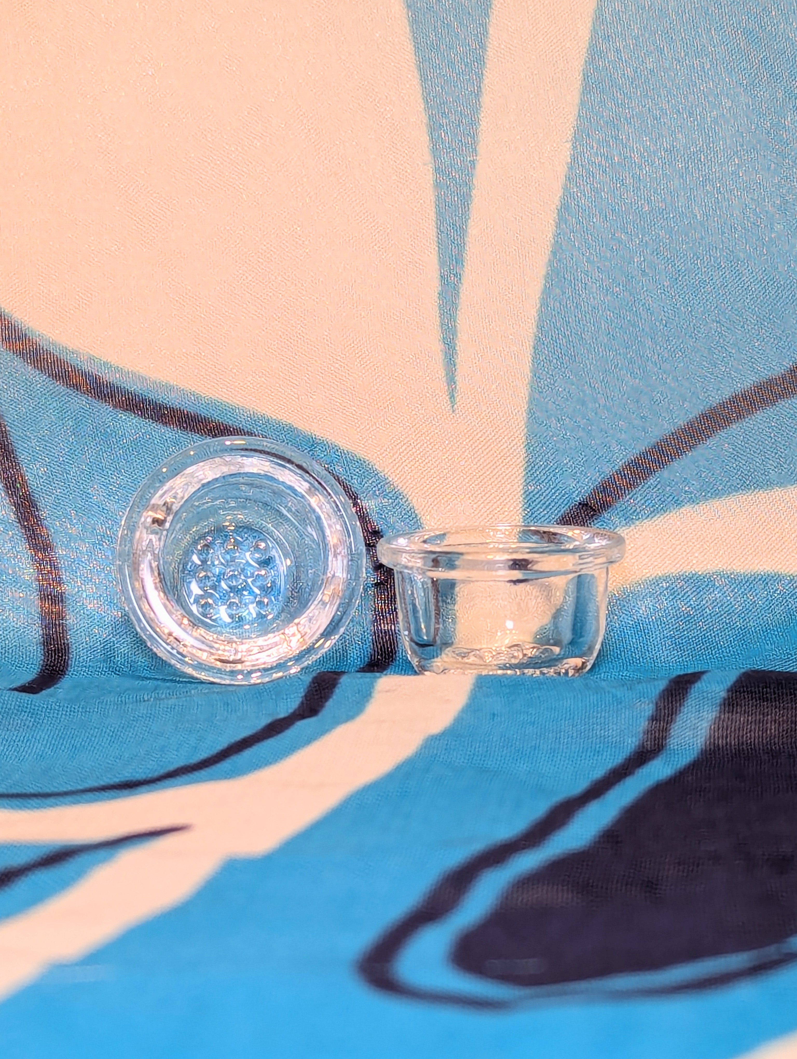 Photograph of product: Honeybee Herb Glass Bowl