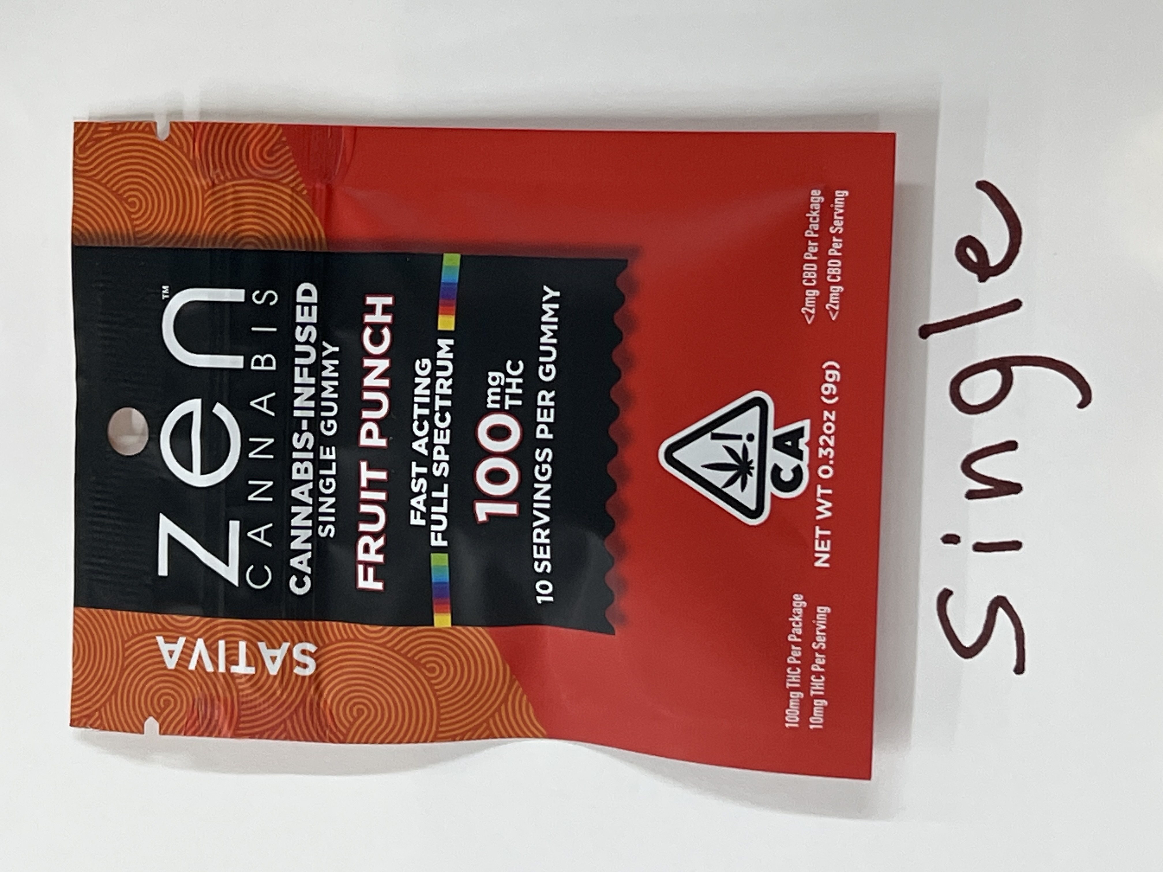 Photograph of product: ZEN - Oui'd Fruit Punch 100mg (single)