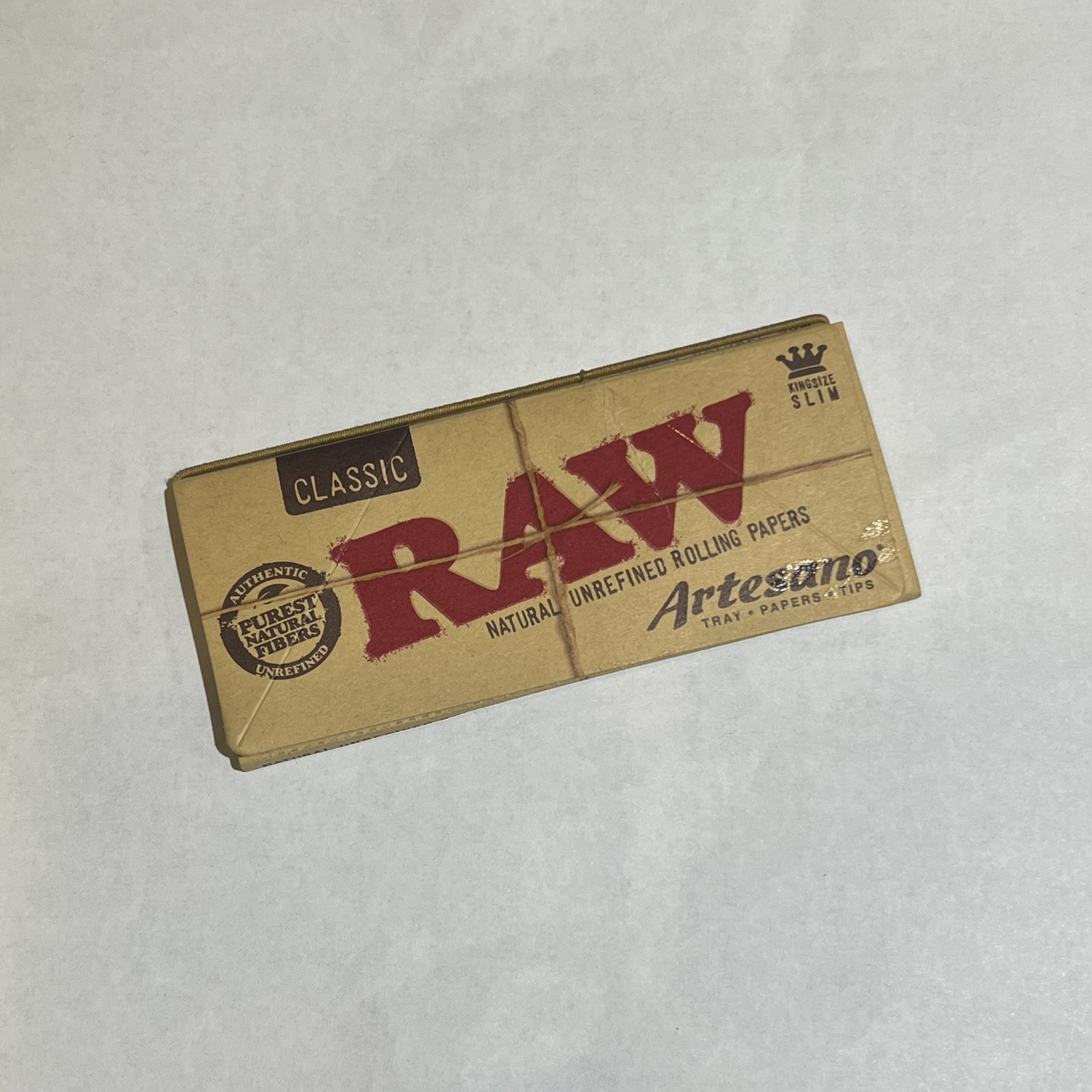 Photograph of product: Raw Artesano 1 1/4  3 in 1 Papers $6 PC-24