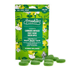 Photograph of product: Smokiez | Sweet Green Apple | Fruit Chews | 200mg