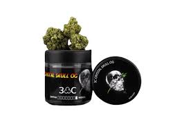 Photograph of product: 3C's Oui'd Crystal Skull OG - 3.5g