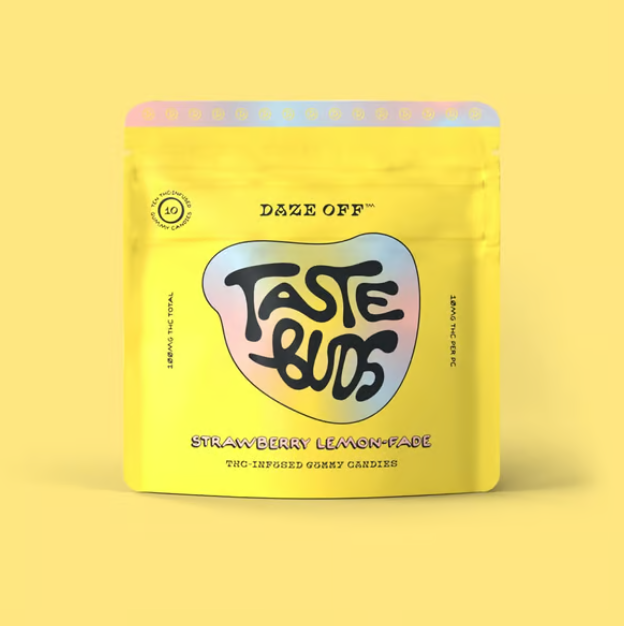 Photograph of product: Daze Off Gummies Strawberry Lemon - Fade 50mg