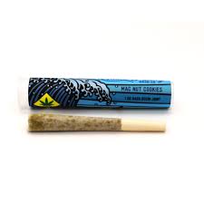 Photograph of product: Aloha Friday - Macademia Nut Cookies Rosin Infused Pre-roll