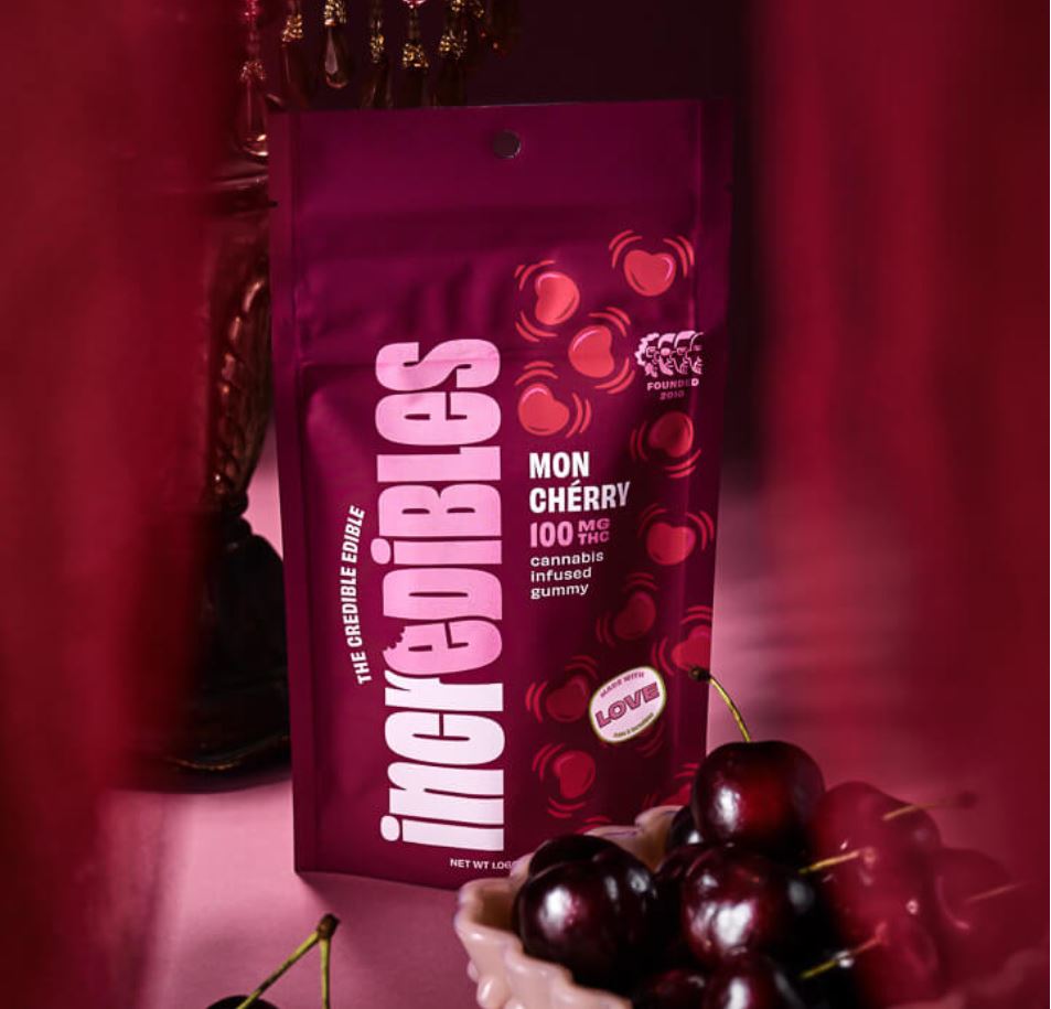 Photograph of product: Incredibles Gummy Mon Cherry