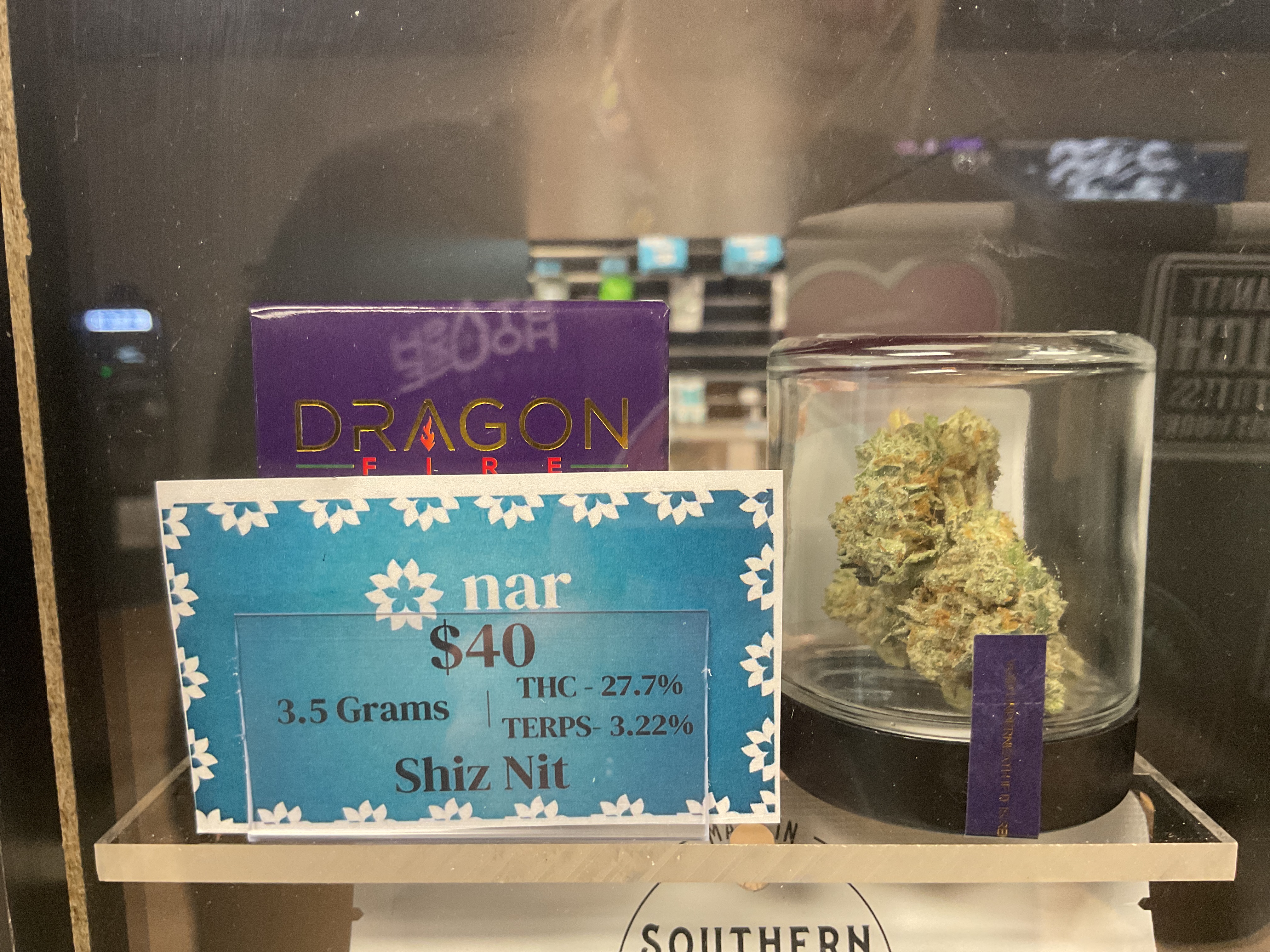 Photograph of product: Dragon Fire | Shiznit - 3.5g