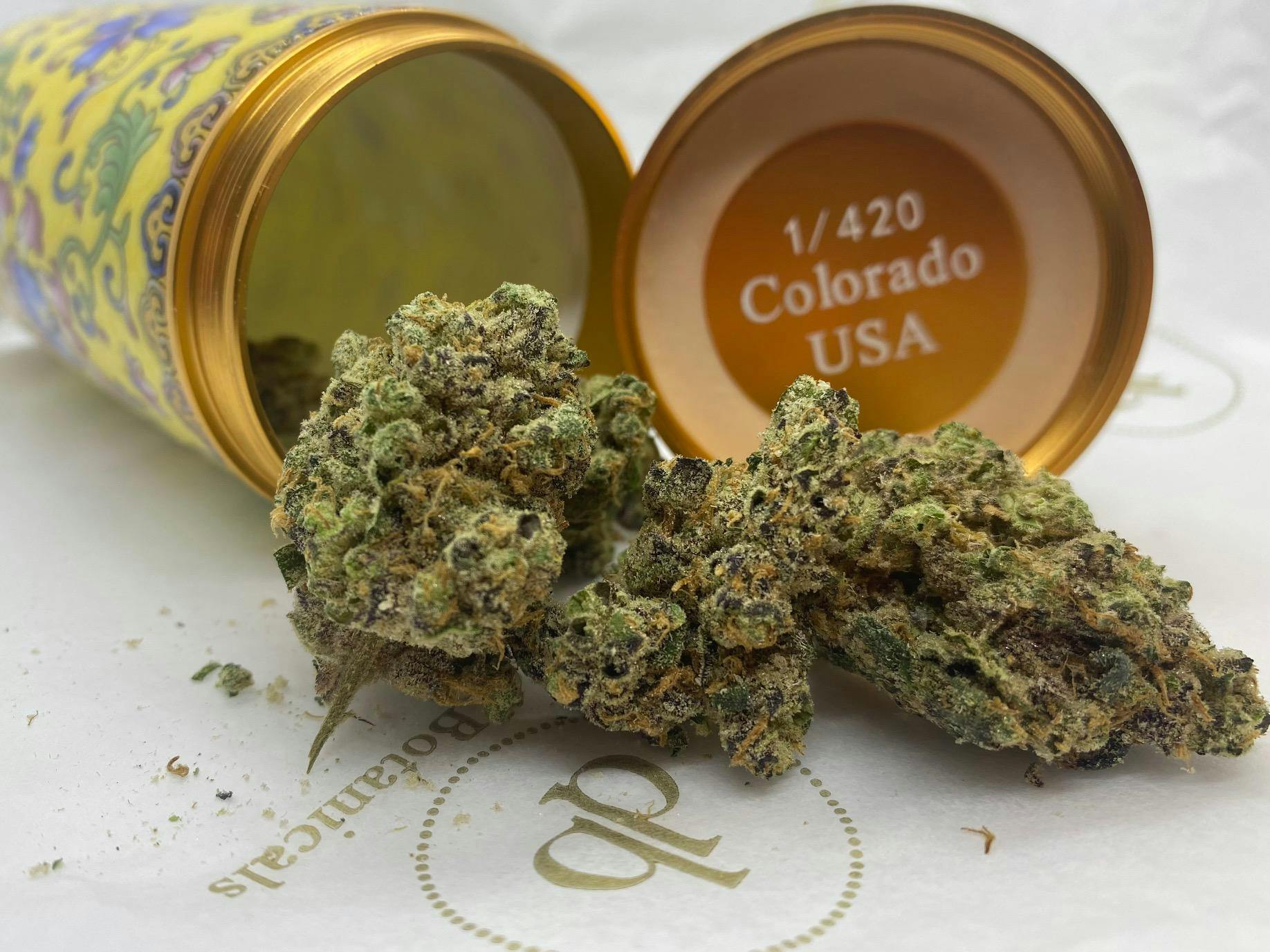 Photograph of product: Dutch Botanicals Power Puff Kush Mints au chocolat Infused Pre Packed 1/8th