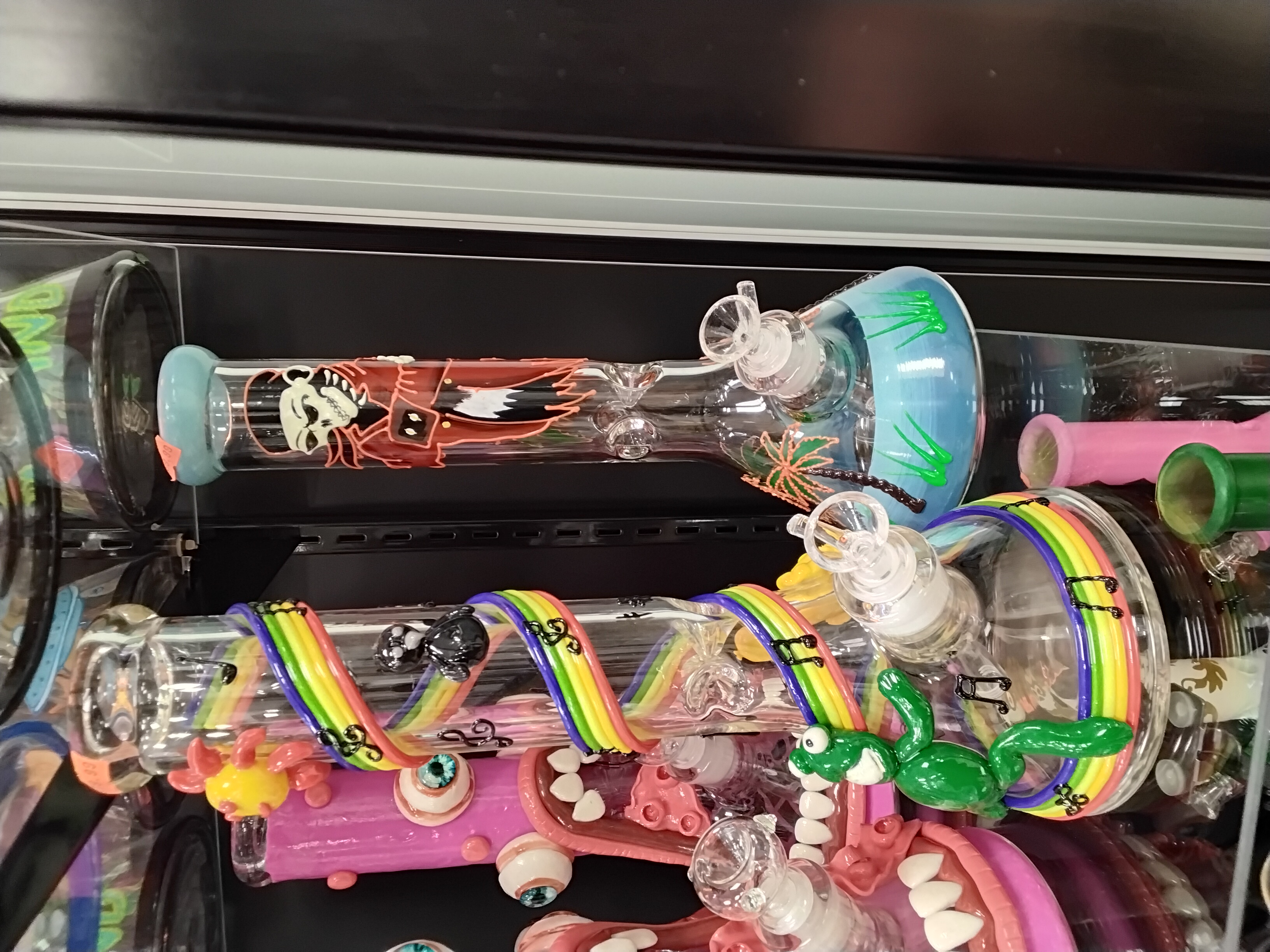 Photograph of product: Artisan Colorful Waterpipe