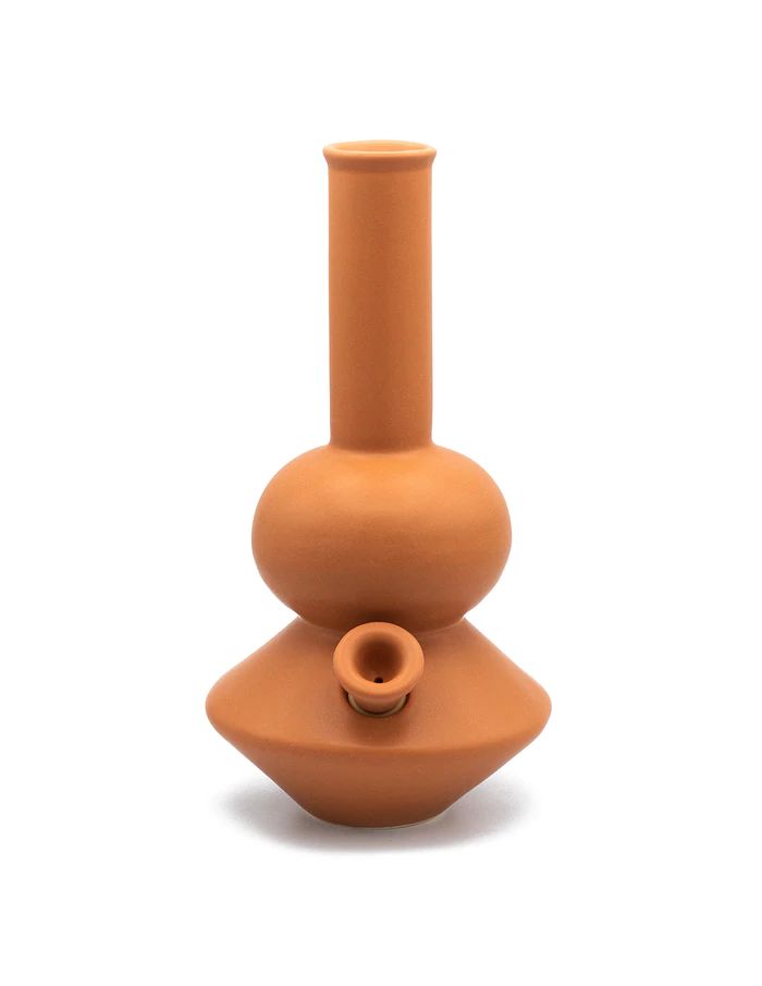 Photograph of product: 12" LAND YACHT TERRA COTTA