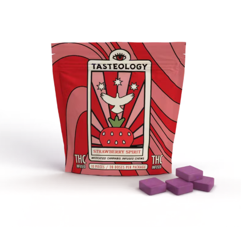 Photograph of product: Strawberry Spirit Chews 4-5.5mg 20pc