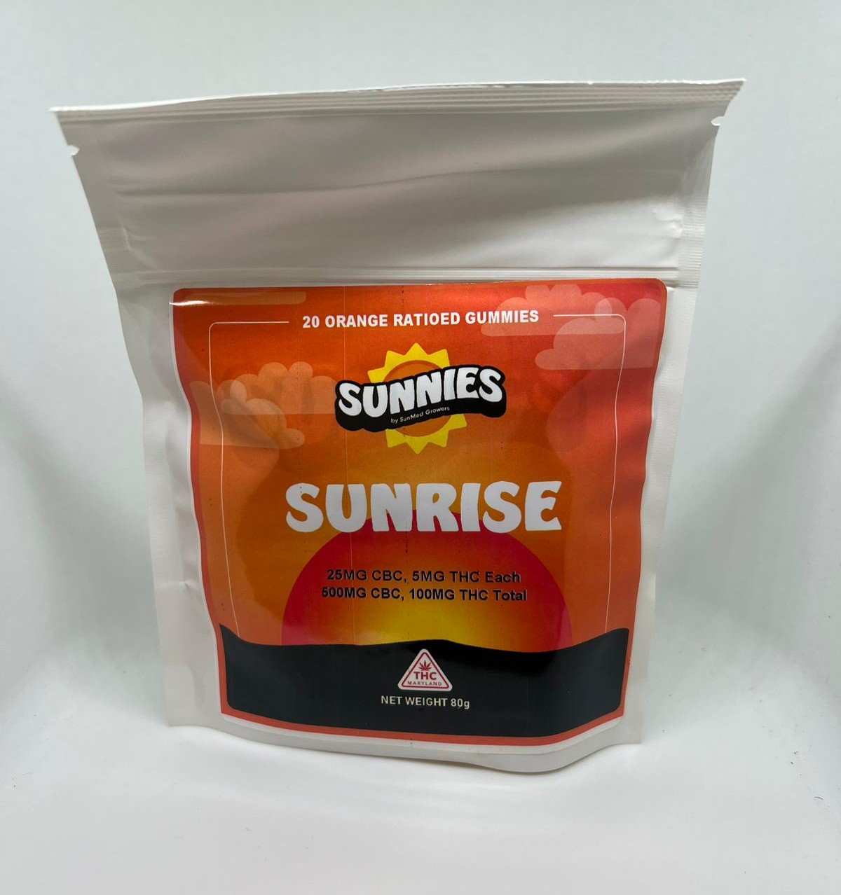 Photograph of product: Sunnies Sunrise Orange Gummies 5:1 CBC:TH-oui (CBC/25mg TH-oui/5mg 20-pack)