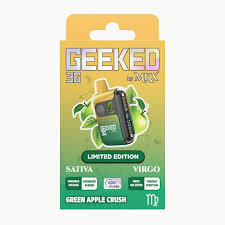 Photograph of product: Geeked | Green Apple Crush | 3G Distillate Disposable