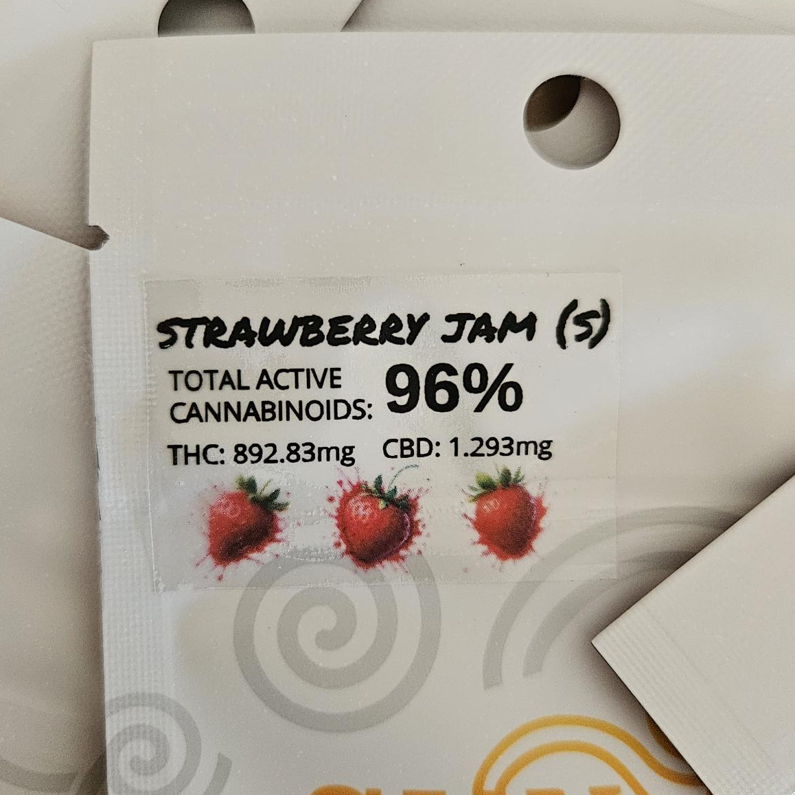 Photograph of product: SunSmoke Strawberry Jam Oui'd Distillate Vape Cart, 1g