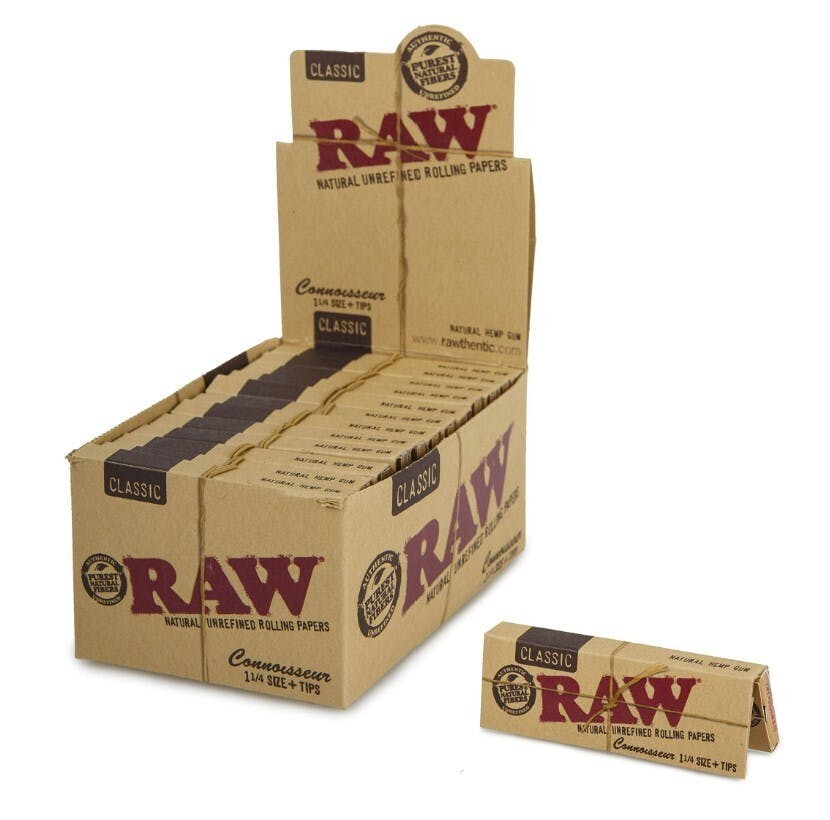 Photograph of product: RAW CONNOISSEUR 1-1/4 + TIPS