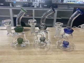 Photograph of product: Glass Bongs $45